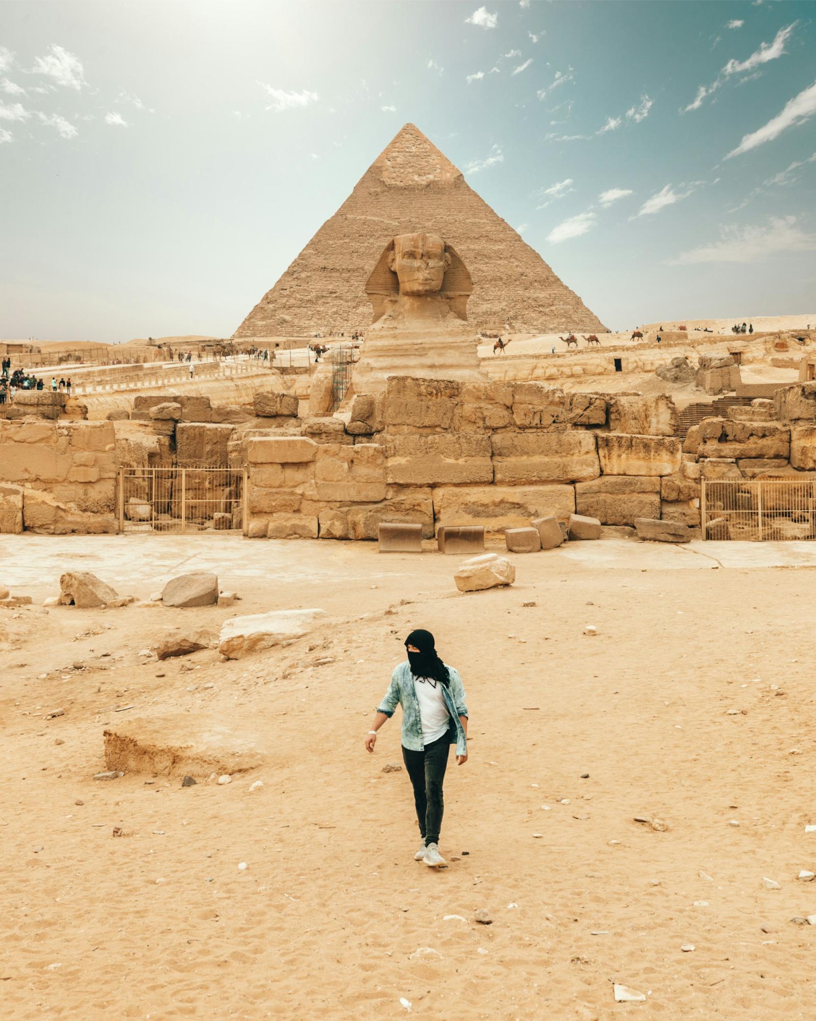How to visit the Giza pyramids without the rush